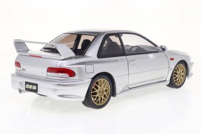 Метален автомобил SUBARU IMPREZA 22B SILVER 1998 SOLIDO 1:18 - 1807408