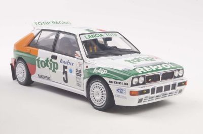 Метален автомобил LANCIA DELTA HF INTEGRALE SOLIDO 1:18 - 1807806