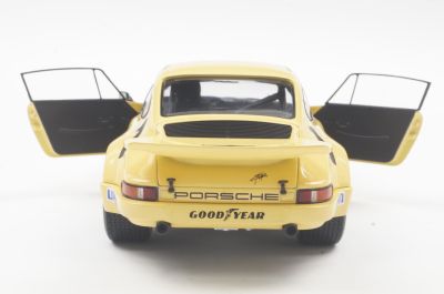Метален автомобил PORSCHE 911 #1 FITTIPALDI 1974 SOLIDO 1:18 - 1810703