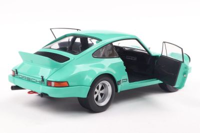 Метален автомобил PORSCHE 911 IROC MINT GREEN 1974 SOLIDO 1:18 - 1810705 