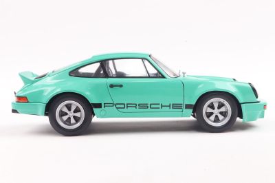 Метален автомобил PORSCHE 911 IROC MINT GREEN 1974 SOLIDO 1:18 - 1810705 