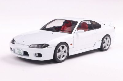 Метален автомобил NISSAN SILVIA S15 1999 SOLIDO 1:18 - 1812201 