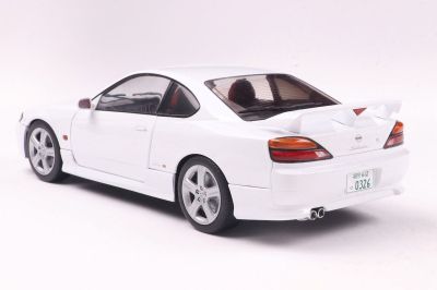 Метален автомобил NISSAN SILVIA S15 1999 SOLIDO 1:18 - 1812201 