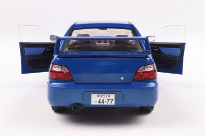 Метален автомобил SUBARU IMPREZA WRX STI 2003 SOLIDO 1:18 - 1812301