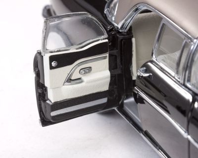 Метална кола Cadillac Eldorado Brougham 1957 SUN STAR SS4001