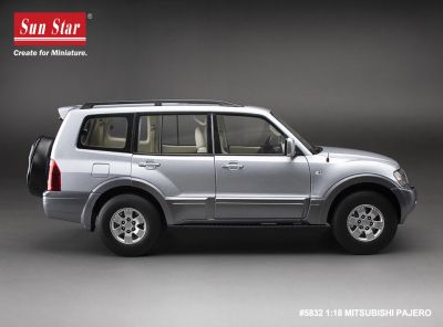 Метален джип Mitsubishi Pajero V73 SUN STAR SS5832