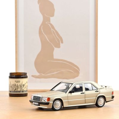 Метална кола Mercedes Benz 190E 2.3 16V 1984 Norev 1:18 - 183831