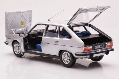 Метална кола Renault 30 TX 1979 Norev 1:18 - 185272