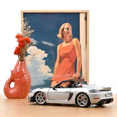 Метална кола Porsche 718 Spyder RS 2023 Norev 1:18 - 187270