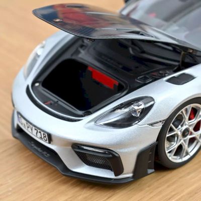 Метална кола Porsche 718 Spyder RS 2023 Norev 1:18 - 187270