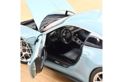 Метална кола Porsche 911 S/T 2023 Norev 1:18 - 187470