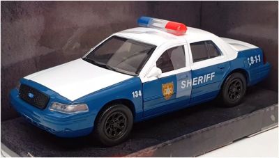 Метален автомобил Rick Grimes Ford Crown Victoria Jada 1/32 35728