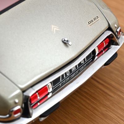 Метална кола Citroen DS 23 Pallas 1973 Norev 1:18 - 121730