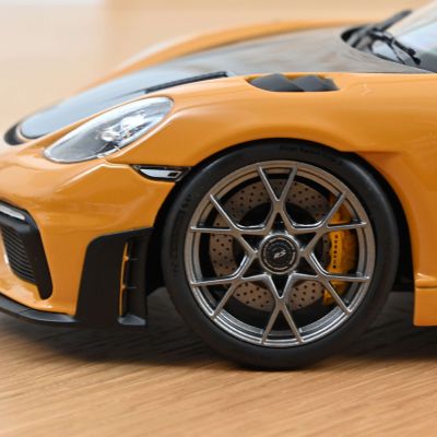 Метална кола Porsche Cayman GT4 RS Norev 1:18 - 187252