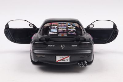 Метален автомобил Mazda RX7 FD3RS 1999 SOLIDO 1:18 - 1810605