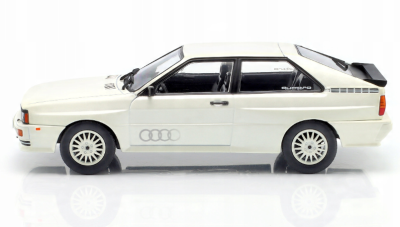 Метална кола Audi Quattro 1981 WHITE BOX 124247