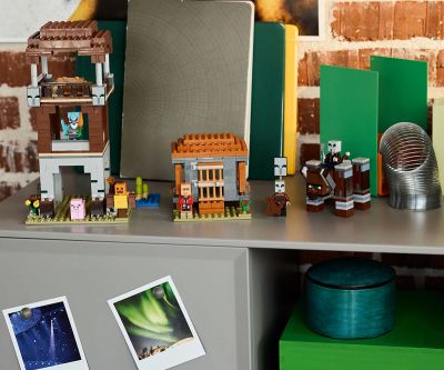 Конструктор LEGO Minecraft 21278 Кулата на грабителите и Опустошителя