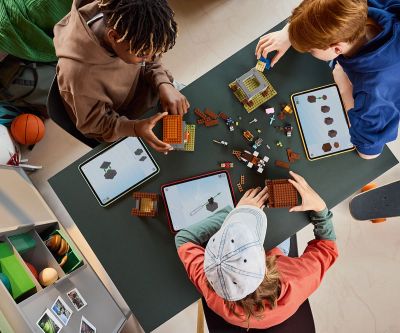 Конструктор LEGO Minecraft 21278 Кулата на грабителите и Опустошителя