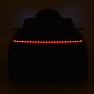 Акумулаторен джип Audi SQ8 e-tron черен