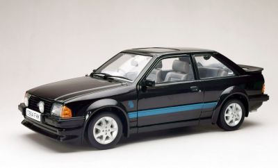 Метален автомобил Ford Escort RS Turbo 1984 SUN STAR SS4964R