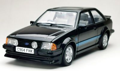 Метален автомобил Ford Escort RS Turbo 1984 SUN STAR SS4964R