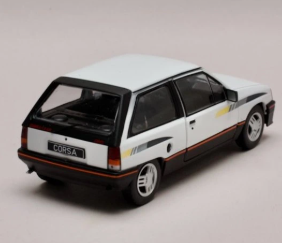 Метална кола Opel Corsa A SR 1985 WHITE BOX 124239