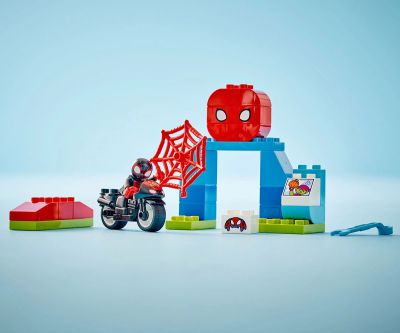 Конструктор LEGO DUPLO 10424 Marvel Spidey Приключение с мотоциклет
