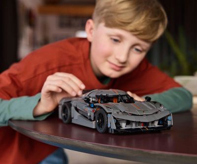 Конструктор LEGO Technic 42173 Сива хиперкола Koenigsegg Jesko Absolut