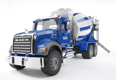 Камион бетоновоз MACK Granit Bruder 02814