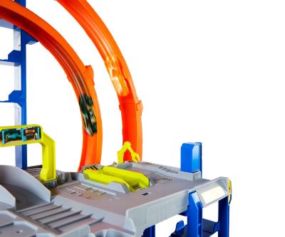 Мега гараж HOT WHEELS City Mattel JBM74 