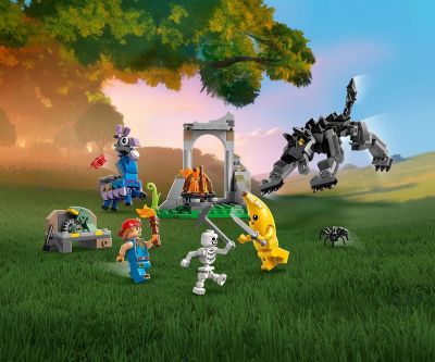 Конструктор LEGO Fortnite 77075 Лагерът на Peely и Sparkplug