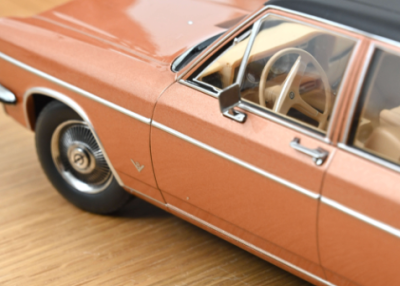 Метална кола Opel Diplomat V8 1969 Norev 1:18 - 183689