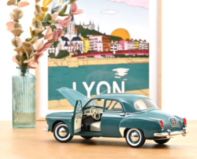 Метална кола Renault Fregate 1960 Norev 1:18 - 185284