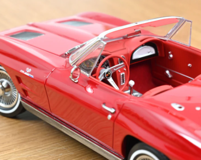Метална кола Chevrolet Corvette Sting Ray Cabriolet Norev 1:18 - 189056