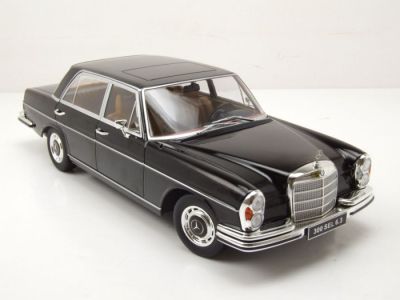 Метална кола Mercedes-Benz 300 SEL KK Scale 1:18 - 181211