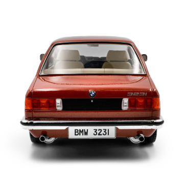 Метален автомобил BMW E21 323I 1980 SOLIDO 1:18 - 1812802