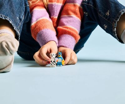 Конструктор Lego Bluey 11201 На площадката с Блуи и Клои