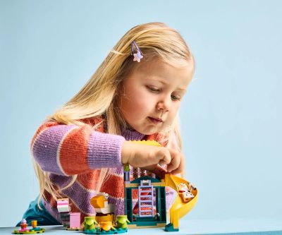 Конструктор Lego Bluey 11201 На площадката с Блуи и Клои