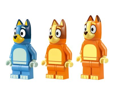 Конструктор Lego Bluey 11202 Пътуване до плажа със семейната кола на Блуи