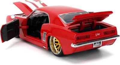 Метален автомобил Chevy Camaro 1969 Fast & Furious 1:24 Jada 36151