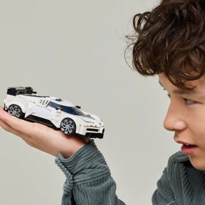 Конструктор LEGO Speed ​​Champions 77240 Хиперспортна кола Bugatti Centodieci 