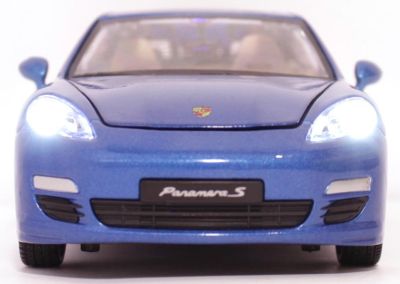 Метален автомобил Porsche Panamera S 1/24 MSZ 68245