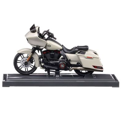 Метален мотор Harley Davidson 2018 CVO Road Glide Maisto 1/18