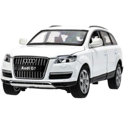 Метален автомобил Audi Q7 1/24 MSZ 68249