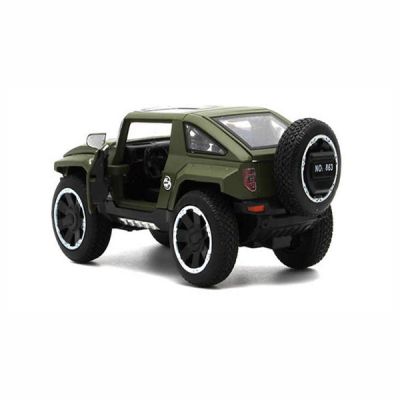 Метален джип Rhino XT със звук и светлини зелен 1:32 