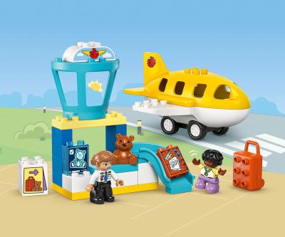 Конструктор LEGO DUPLO 10443 За първи път на летището