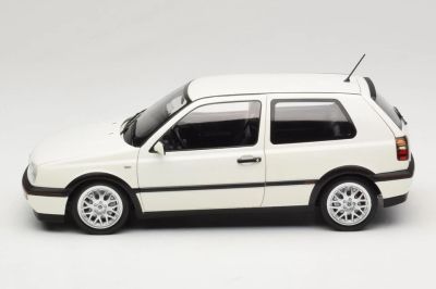Метална кола Volkswagen Golf GTI Norev 1:18 - 188508