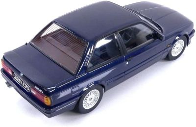 Метална кола BMW 325i KK Scale 1:18 - 180931