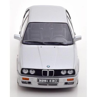 Метална кола BMW 325i M-Paket KK Scale 1:18 - 180932