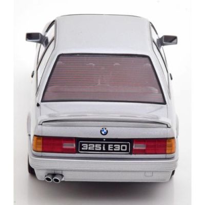 Метална кола BMW 325i M-Paket KK Scale 1:18 - 180932